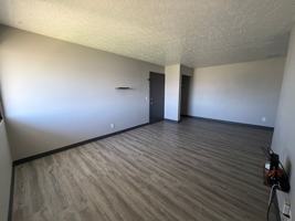 featured image of 7102 Hillandale Rd