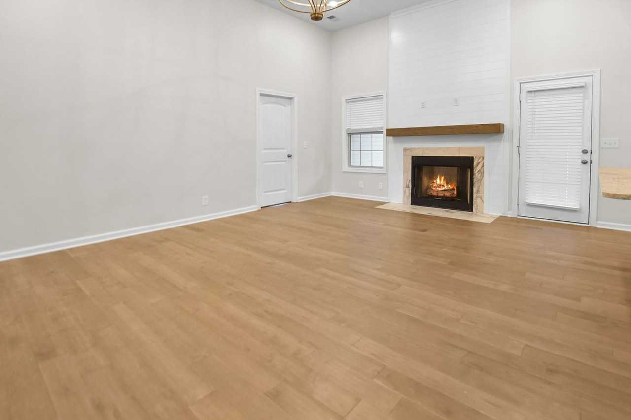 513 Wingfield Ct - Photo 3 of 18