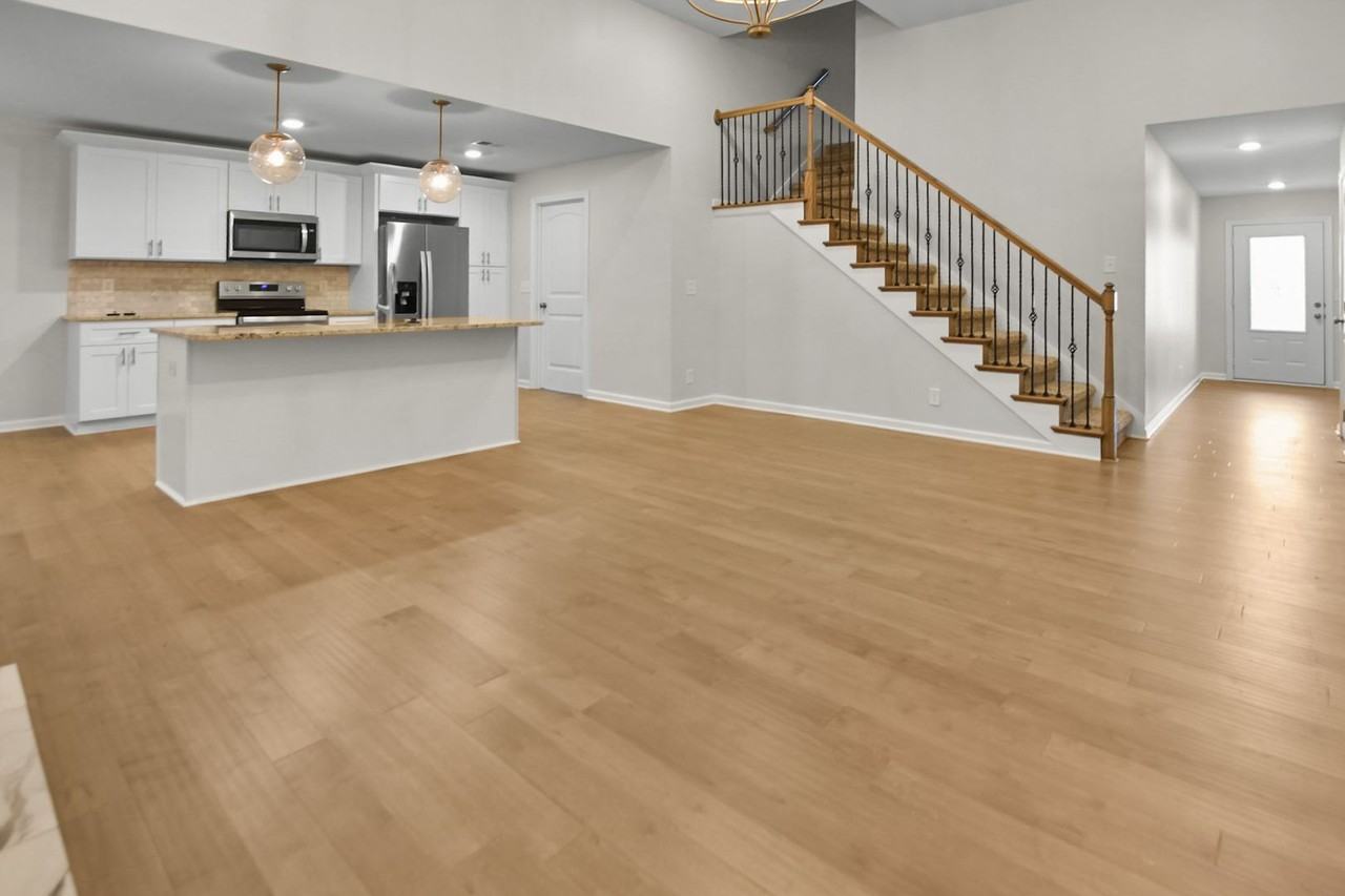 513 Wingfield Ct - Photo 4 of 18