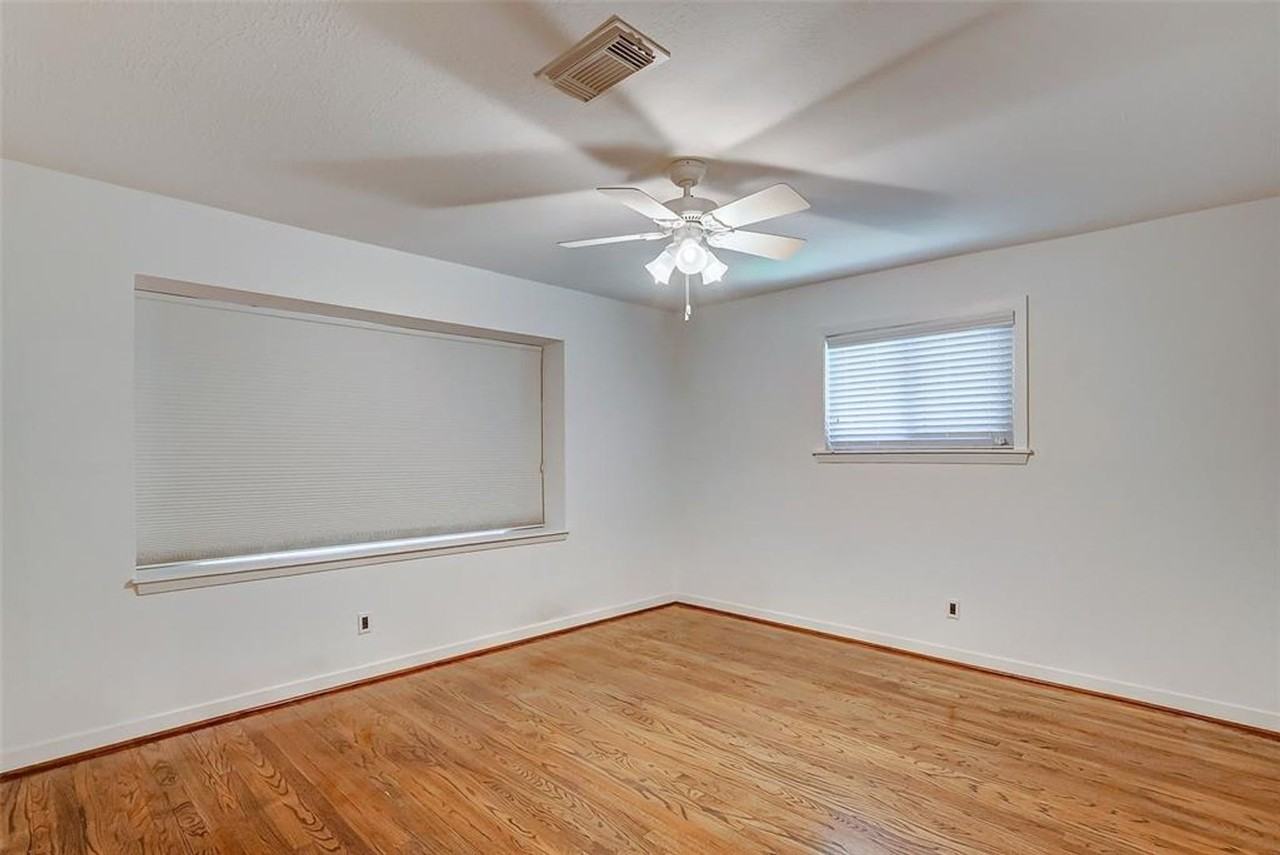 1202 Shadeland Dr - Photo 5 of 13