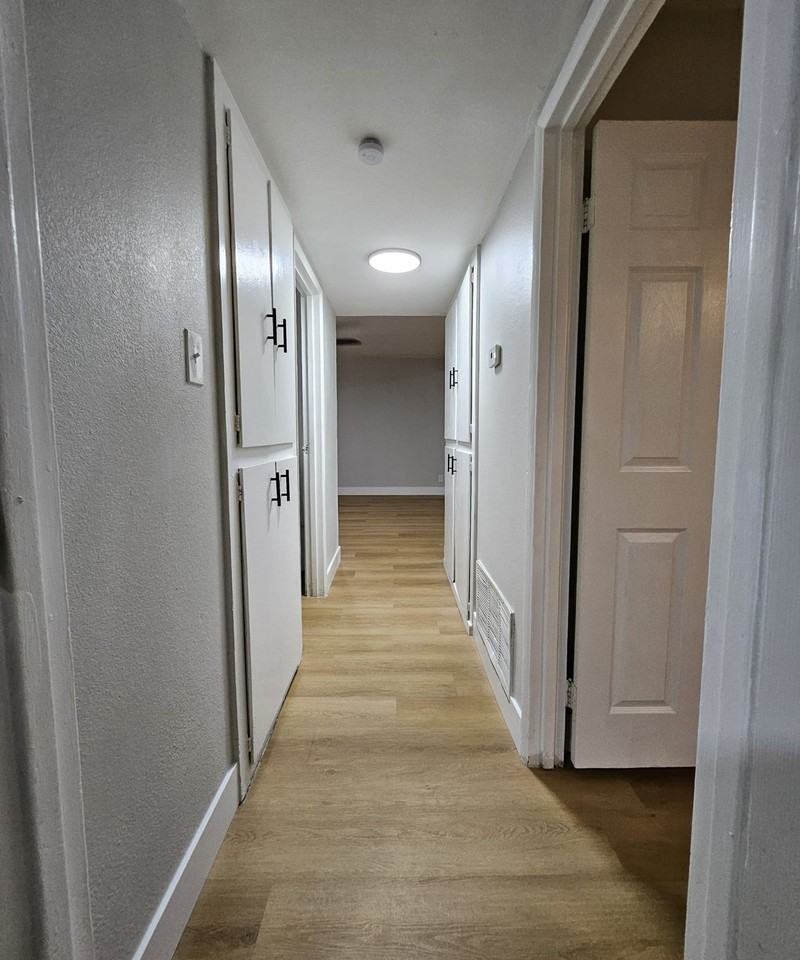 Cabana Apartments Available Now - Photo 3 of 8