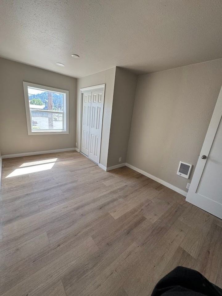 227 S 6th St - Photo 2 of 11