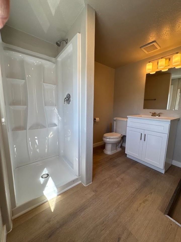 227 S 6th St - Photo 6 of 11