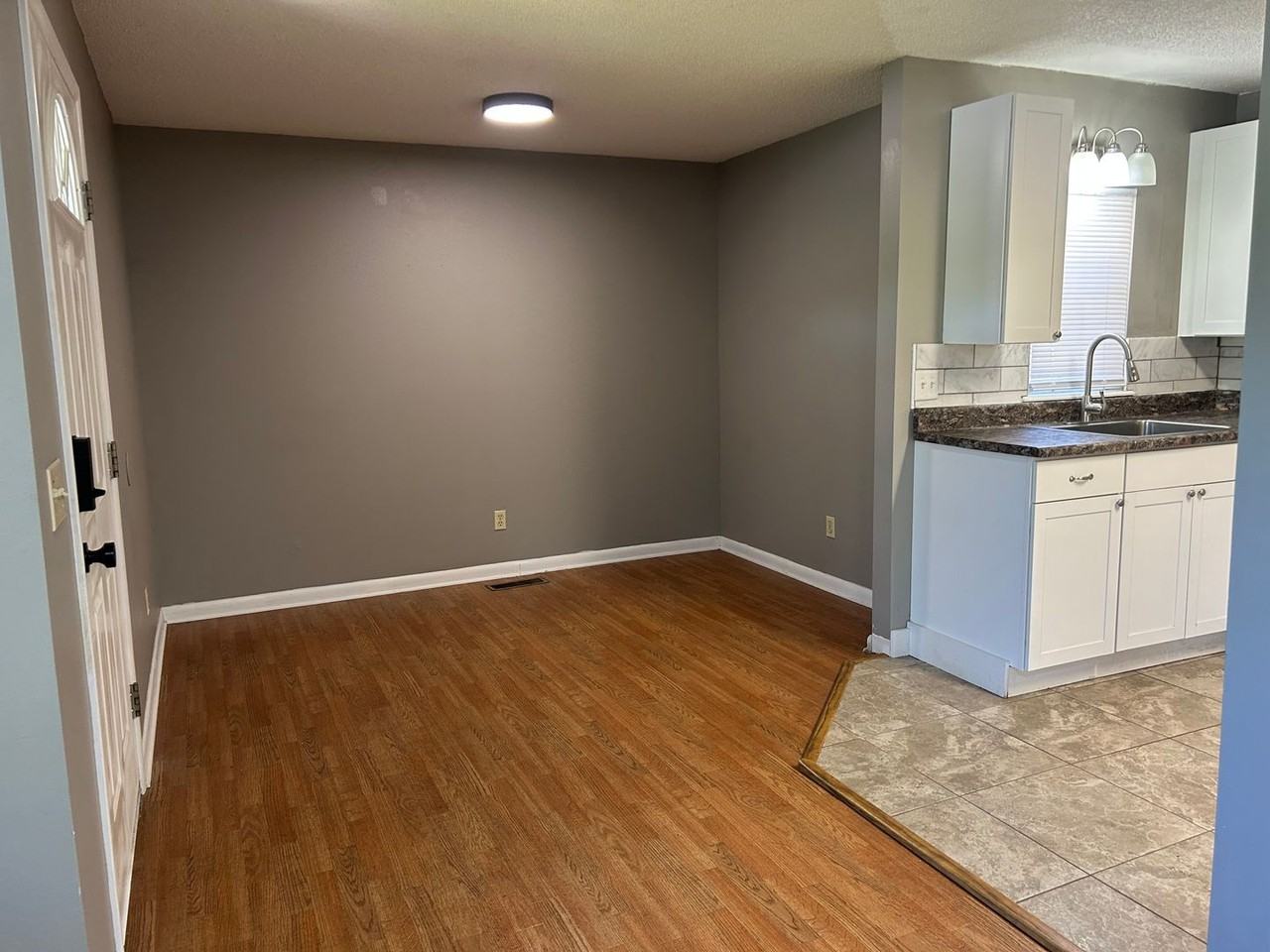 248 E Jo Ave - Photo 5 of 15