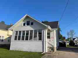 featured image of 801 Scott Ave