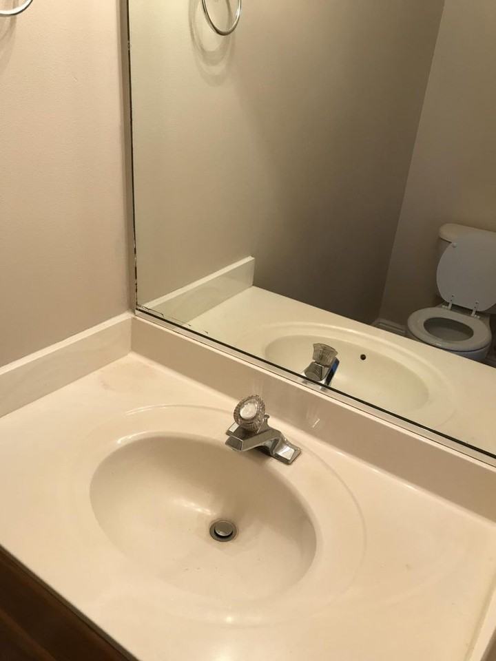 808 S 150 E - Photo 2 of 11