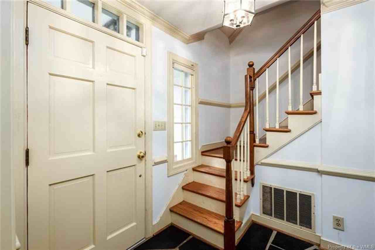 109 Wake Robin Rd - Photo 2 of 30