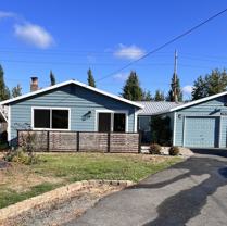 5826 Armour Loop Se - Photo 1 of 1