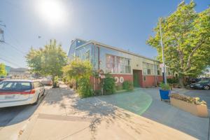 featured image of 400 Derby Ave