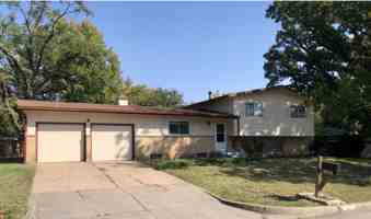 featured image of 8120 E Morningside St