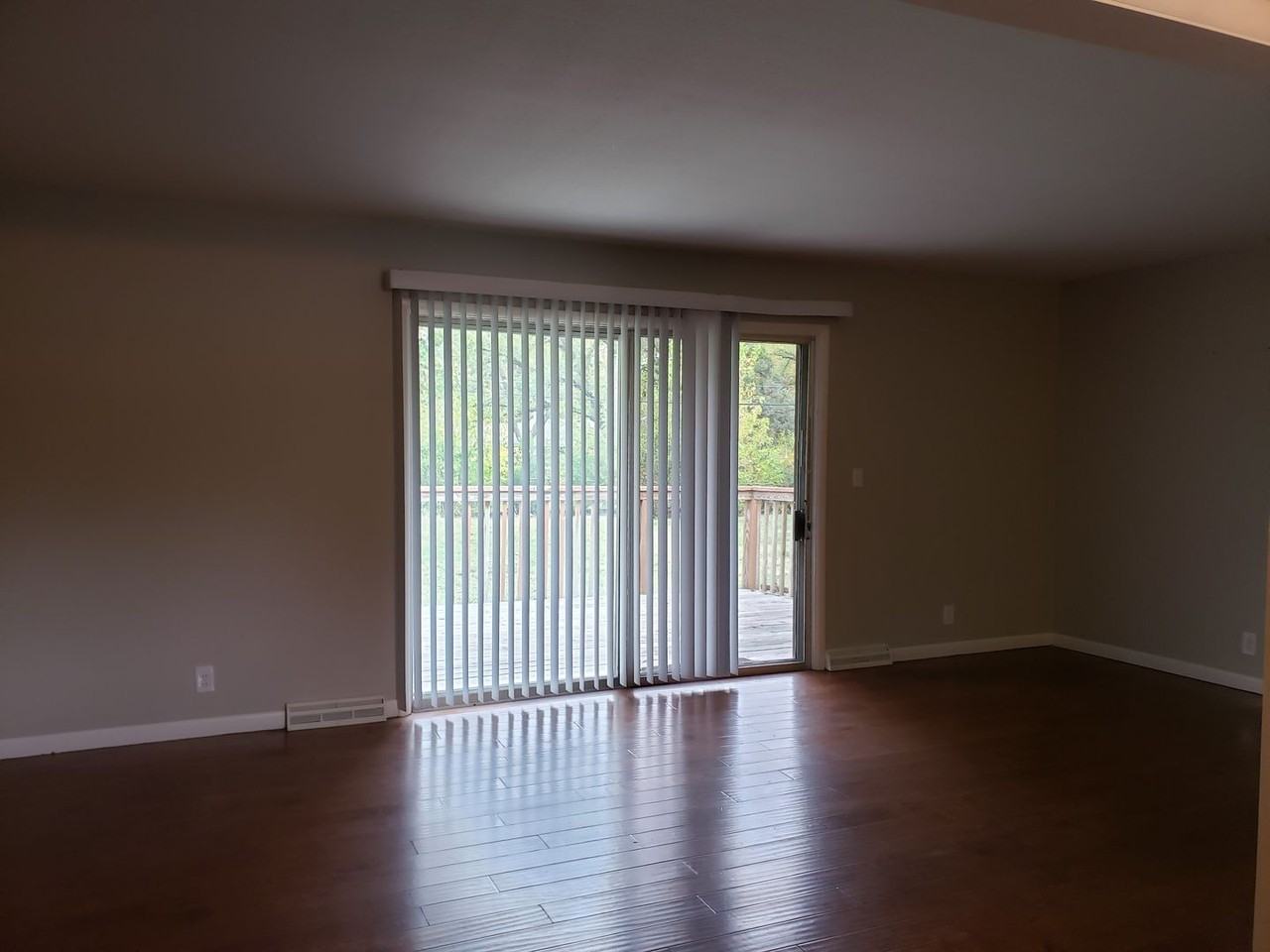 8120 E Morningside St - Photo 5 of 22