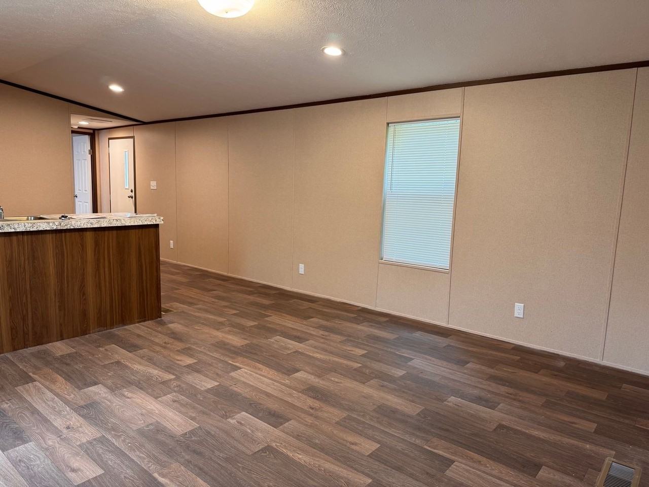 116 Harold Ln - Photo 3 of 17