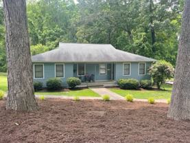 904 Glenwood Rd - Photo 1 of 1