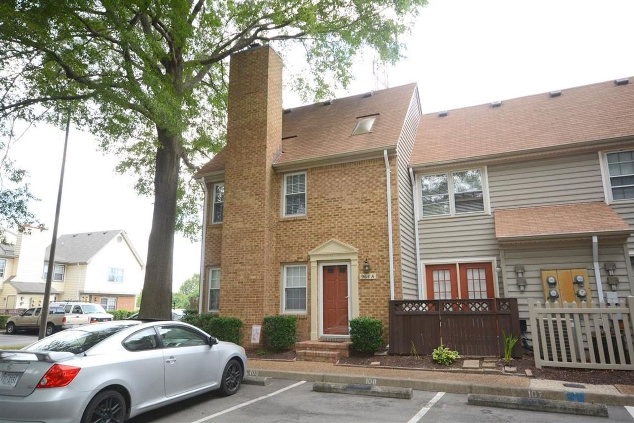 964 Saint Andrews Reach Apt A - Photo 2 of 42
