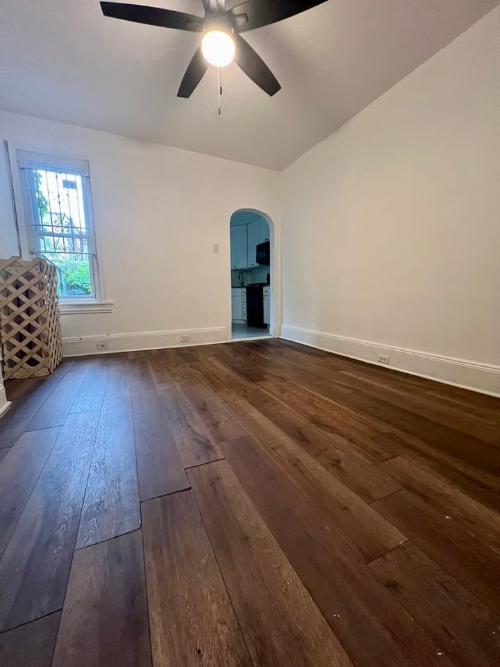 5412 Harlan St - Photo 7 of 23