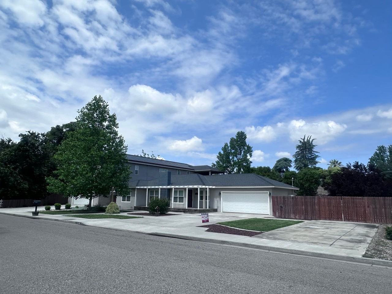 2148 E College Ave - Photo 3 of 50