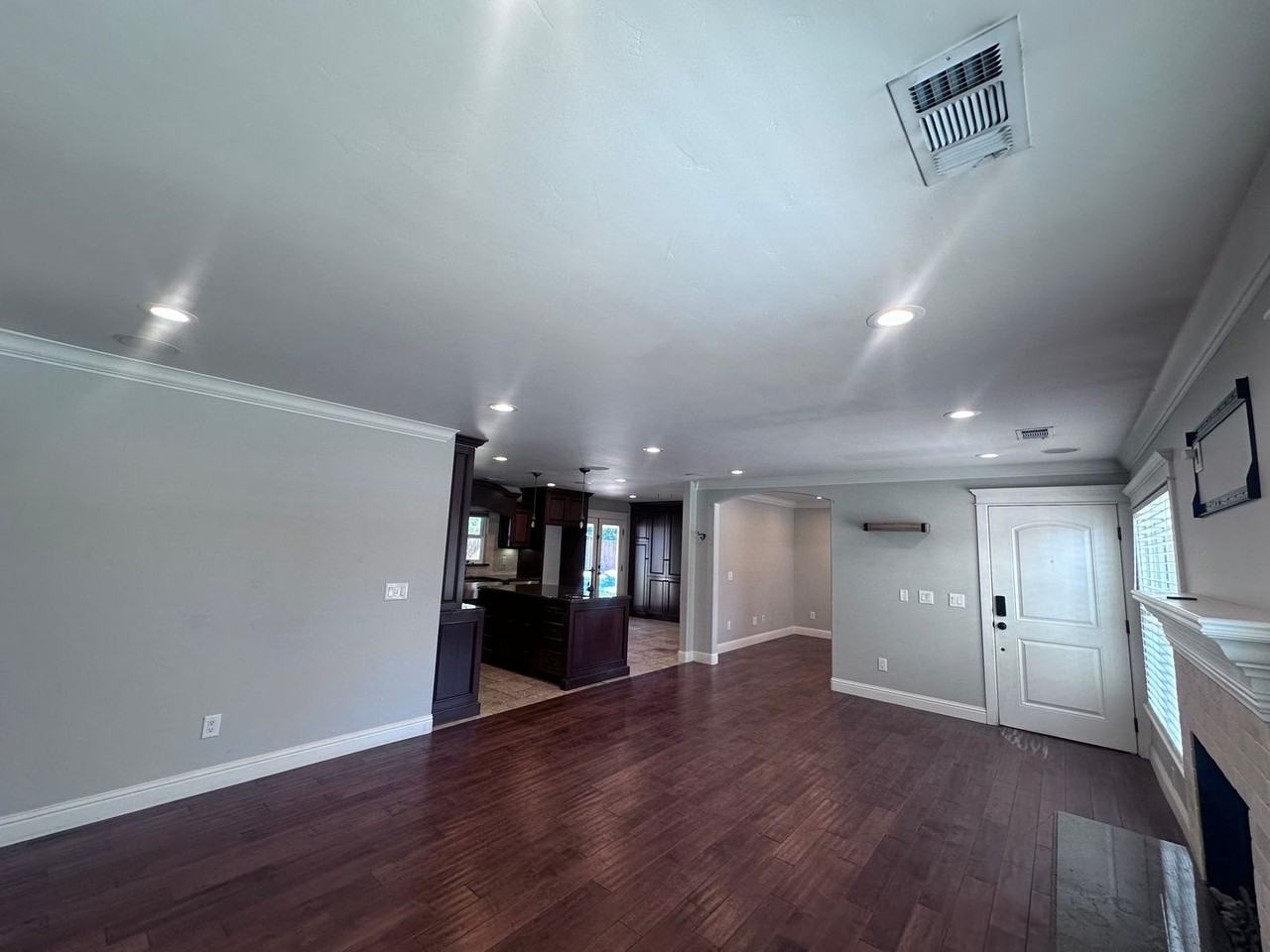 2148 E College Ave - Photo 6 of 50