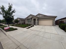 featured image of 1336 W Porter Ct