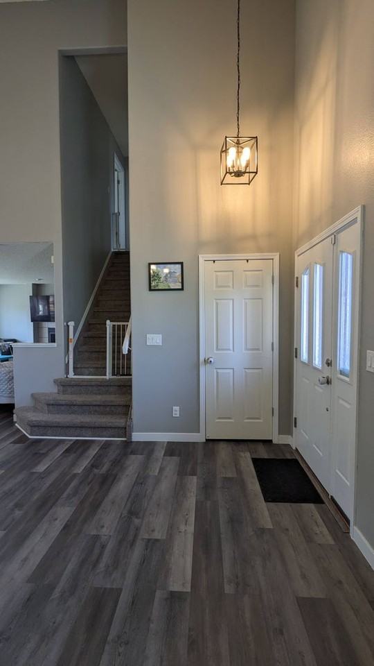 7126 Grand Prairie Dr - Photo 5 of 37