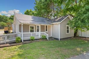 featured image of 706 N White St