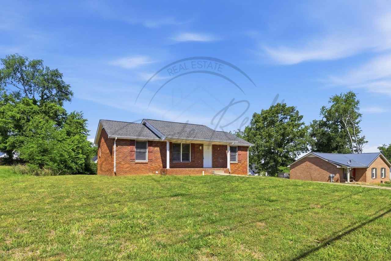 436 Kelsey Dr - Photo 3 of 30