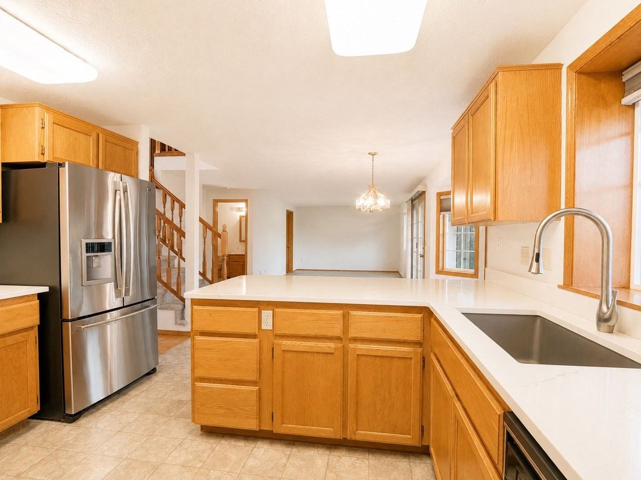 226 Sparks Dr - Photo 7 of 32