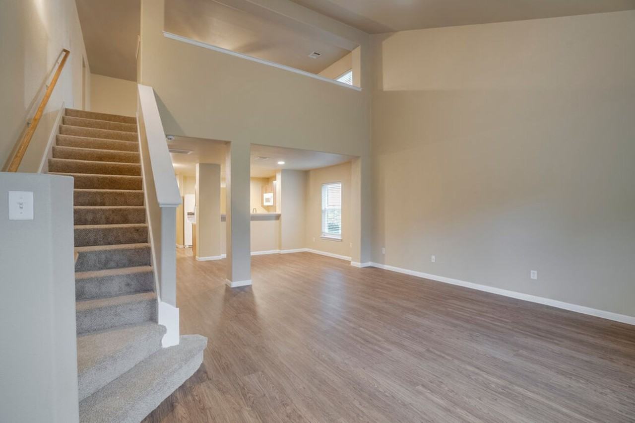 3723 Holden Ct - Photo 7 of 20