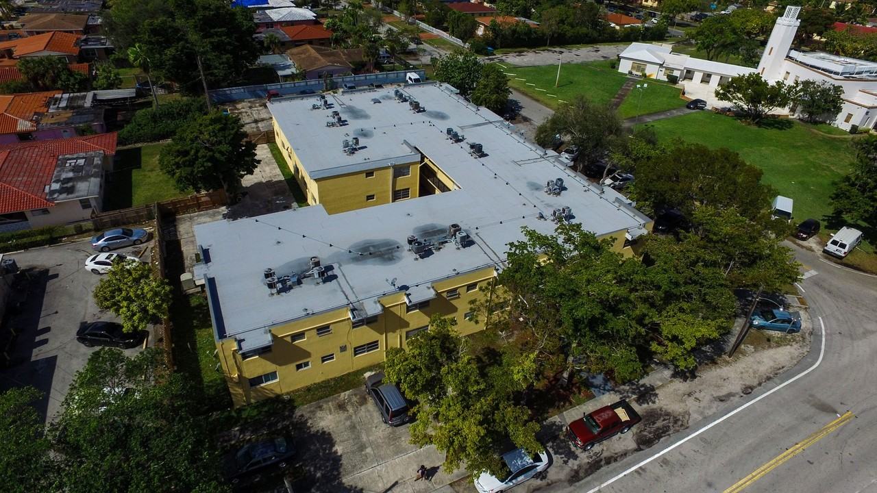 Dixie Apartments - Photo 4 of 8