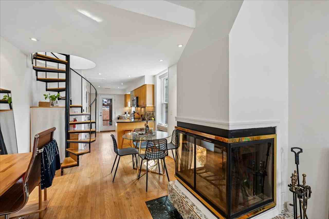 2207 12th Pl Nw - Photo 5 of 21