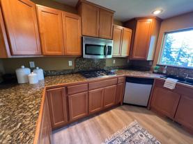 7604 Holiday Blvd - Photo 1 of 1