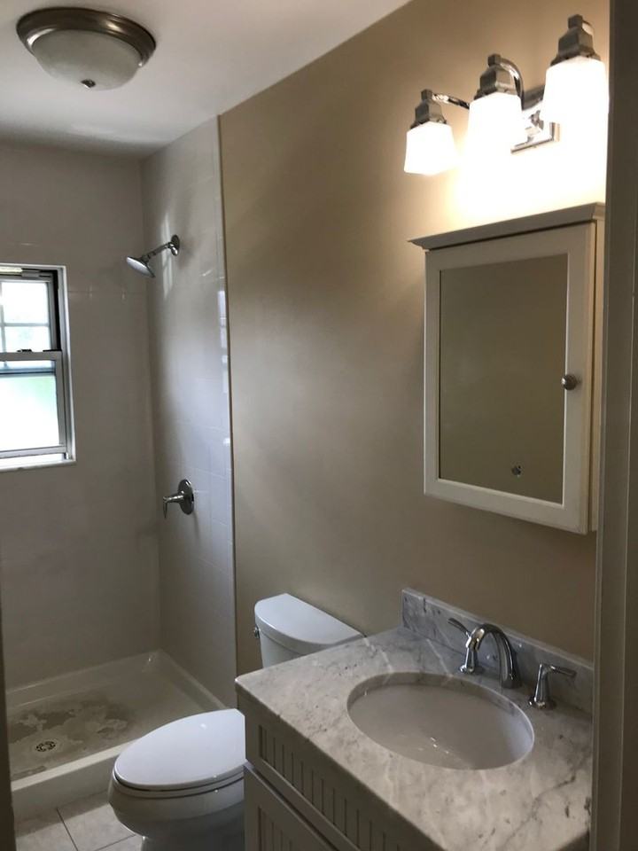 310 Allston St - Photo 5 of 13