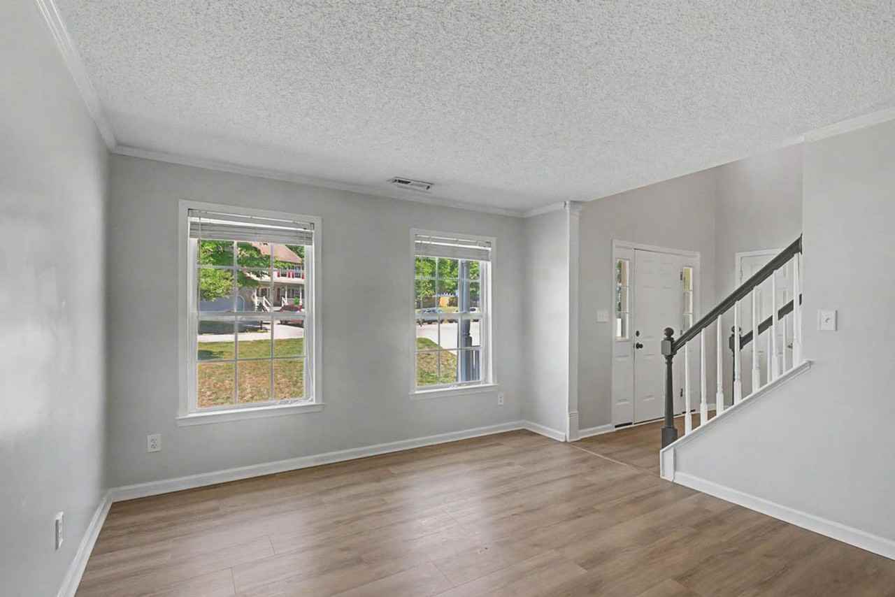 4028 Red Wing Ct - Photo 2 of 14