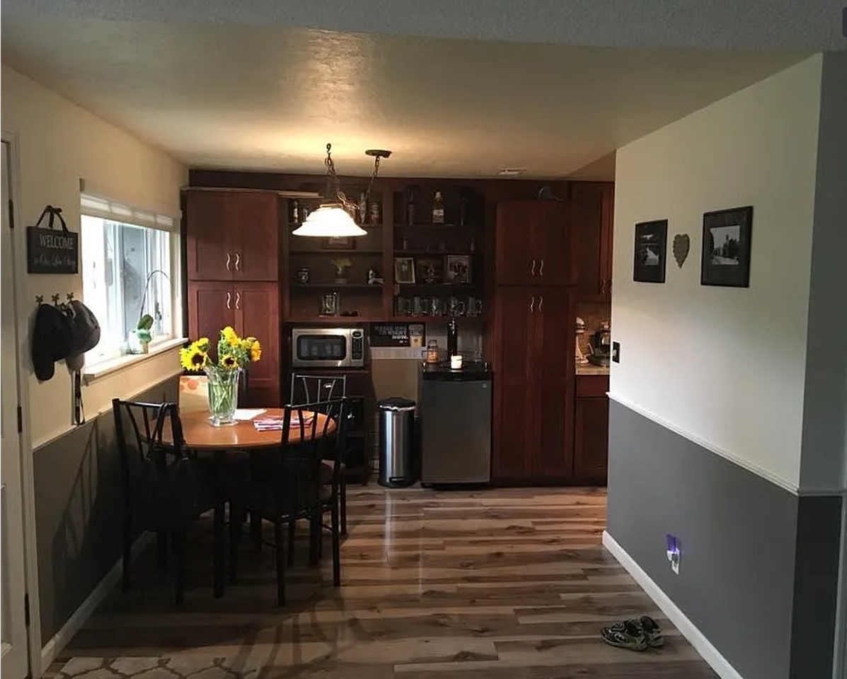 1041 Pacific Ave - Photo 3 of 6