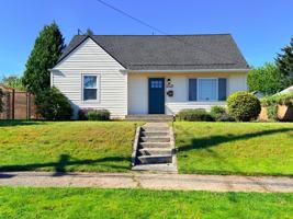 featured image of 410 Sw 138th St