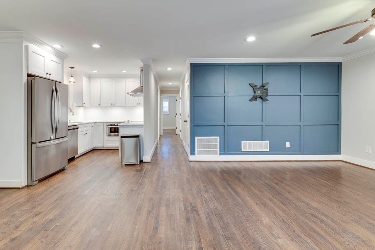 115 Prancer Ave - Photo 6 of 32