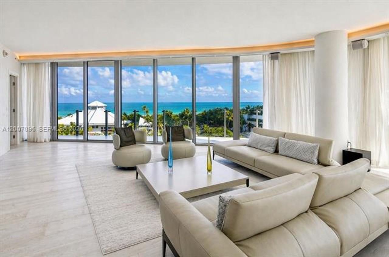 1 1 Collins Ave appt 606 - Photo 2 of 20