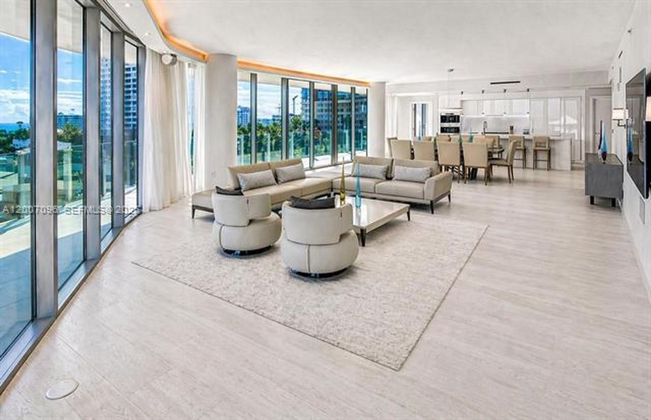 1 1 Collins Ave appt 606 - Photo 3 of 20