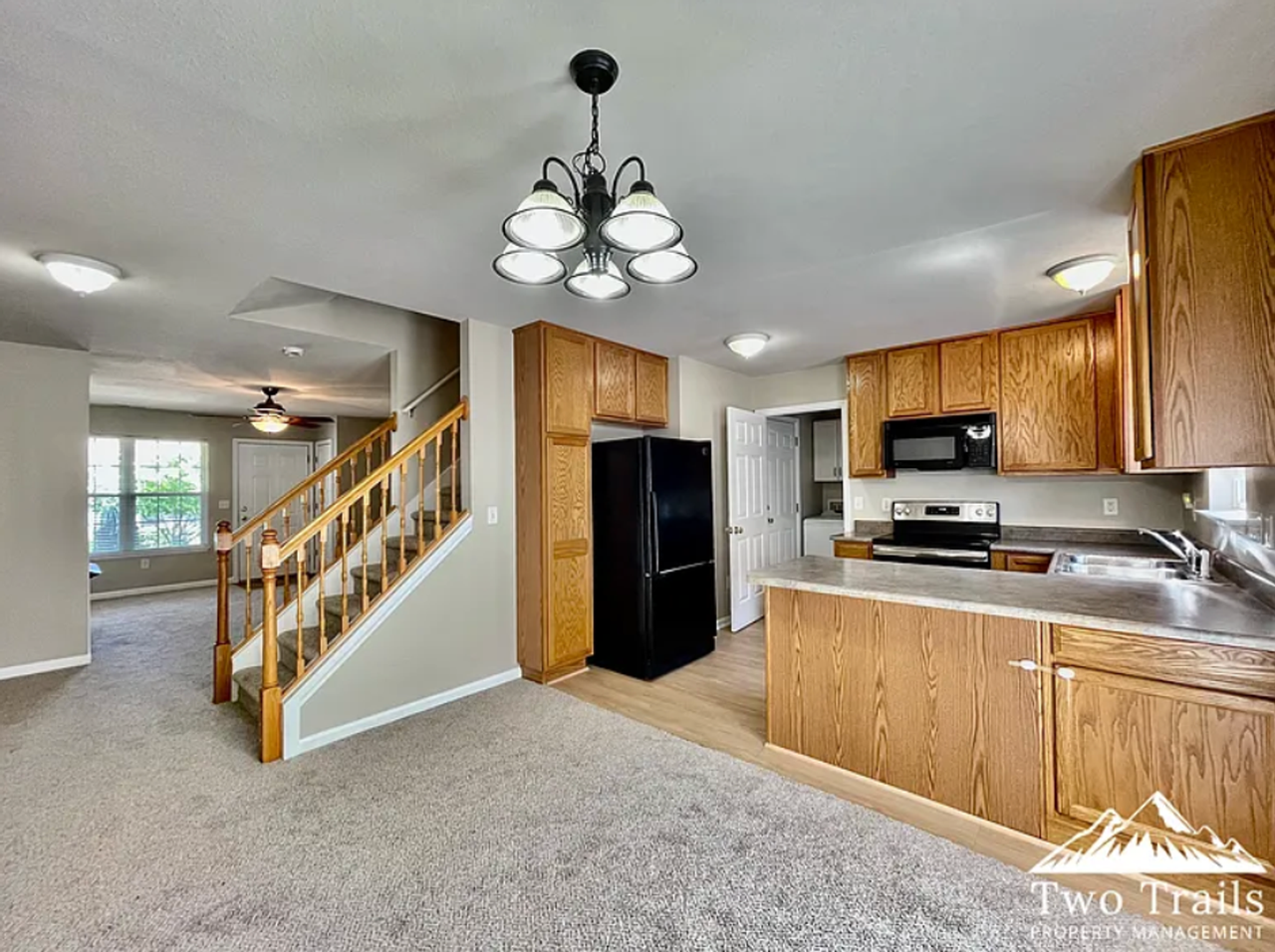 67 Farington Cir - Photo 5 of 18