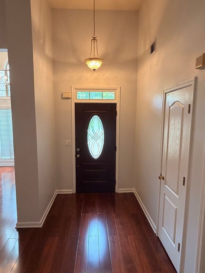 5105 Yellow Pine Dr - Photo 2 of 16