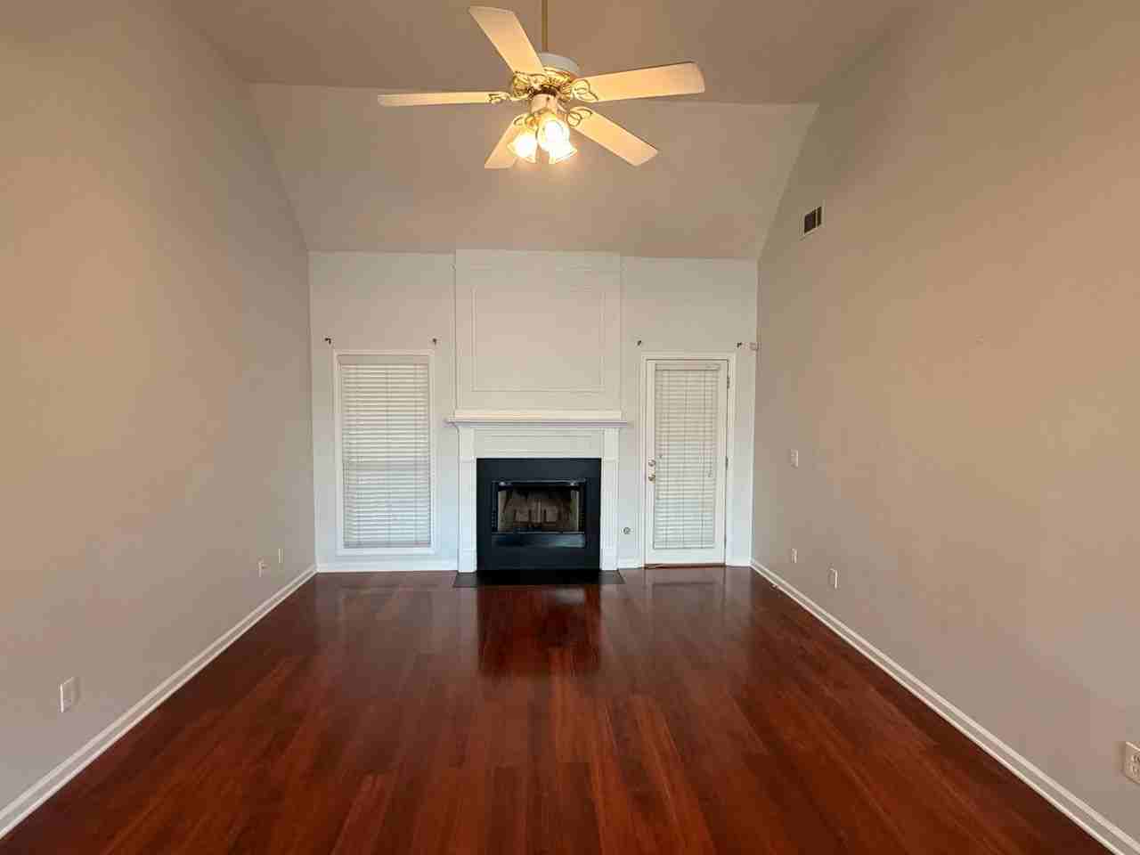 5105 Yellow Pine Dr - Photo 4 of 16