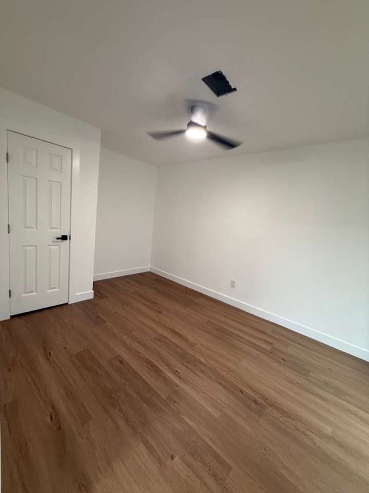 133 Pomeroy Ave - Photo 5 of 11
