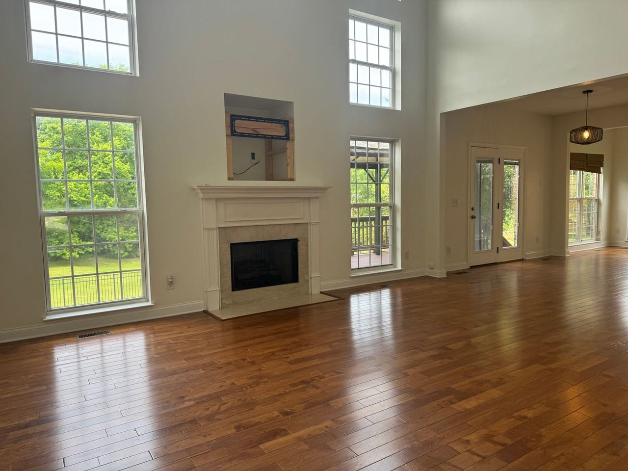 1316 Sweetwater Dr - Photo 4 of 50