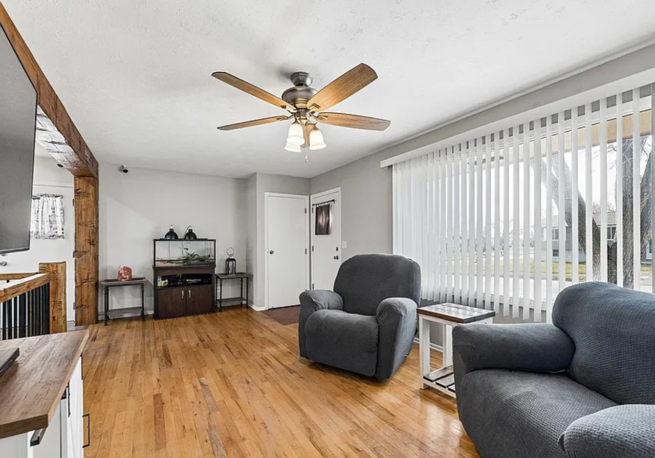 12858 A St - Photo 2 of 25