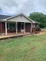 featured image of 468 Burns Rd