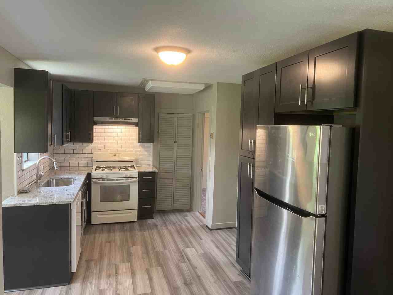 1012 Mineral St - Photo 5 of 17