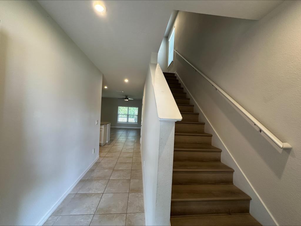3876 Crawley Down Loop - Photo 2 of 19