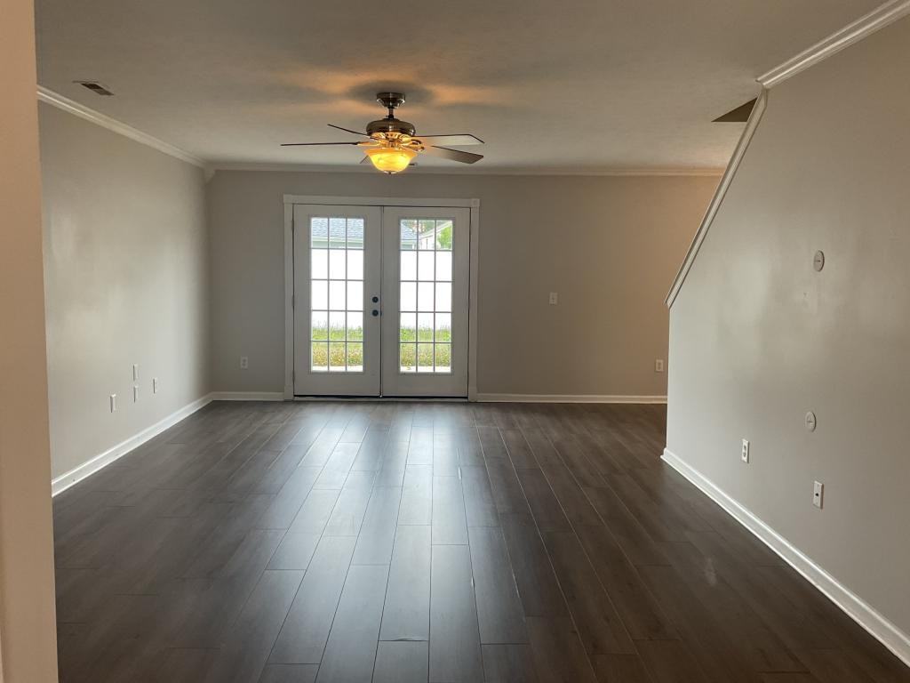 347 Thistle Ln - Photo 3 of 30