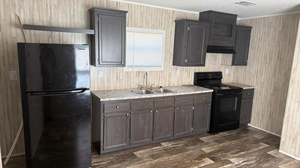 3616 Tom Bryan Ln - Photo 4 of 12