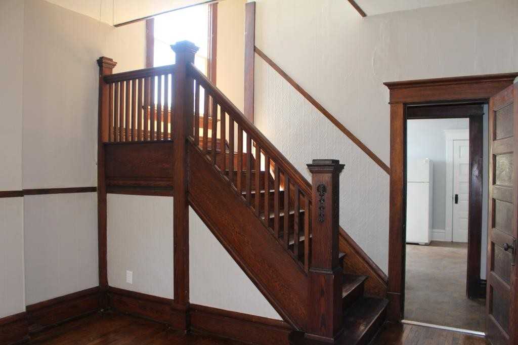 54 E Hudson St - Photo 2 of 12