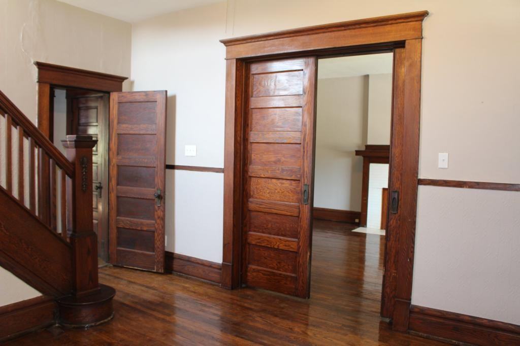54 E Hudson St - Photo 3 of 12
